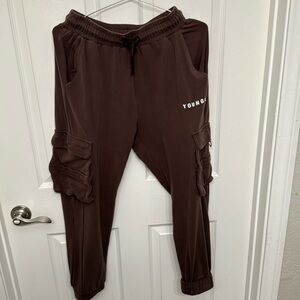 YOUNGLA JOGGER